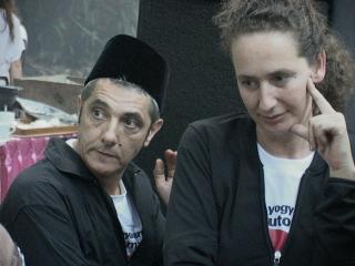 GÉRARD COUTY UND ROTRAUT PAPE, CLUB AUTOMATIQUE JOGJAKARTA, 2002. GÉRARD COUTY UND ROTRAUT PAPE, CLUB AUTOMATIQUE JOGJAKARTA, 2002. FOTO: ROLAND LAKYS
